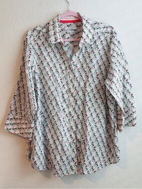 Foxcroft White Button-Down Shirt with Toucan Print